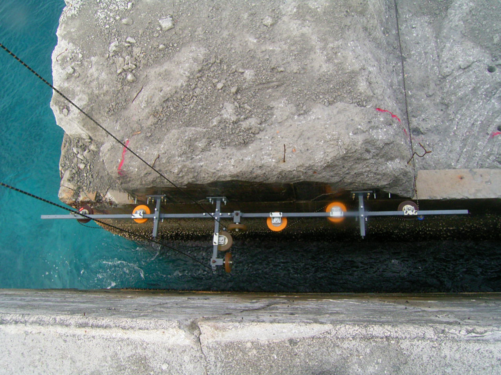 港湾空港技術　極東建設株式会社