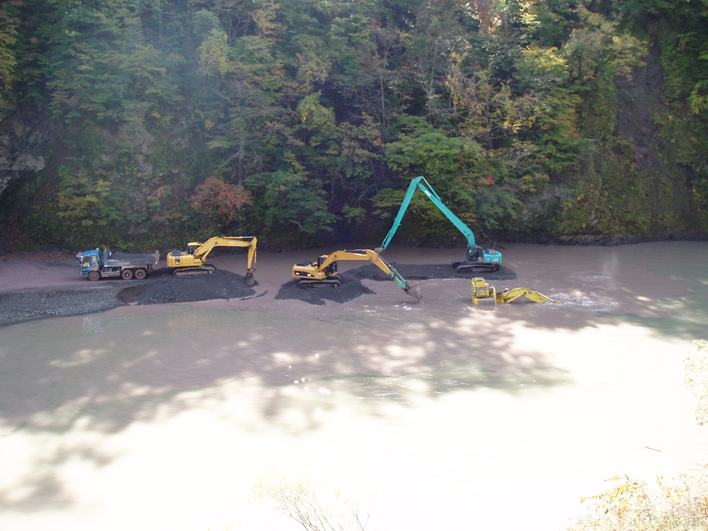 河川・ダム維持浚渫技術