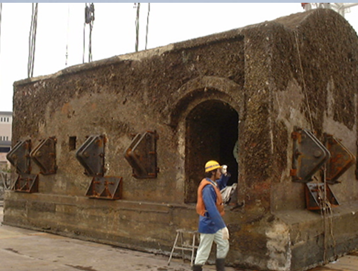 水中バックホウの撤去工事